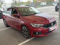 Usado Fiat Tipo Lounge 120 CV (88 kW) 2019 Granate Familiar