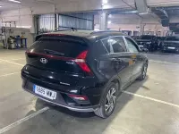 Usado Hyundai Bayon 101 CV (74 kW) 2024 Negro SUV