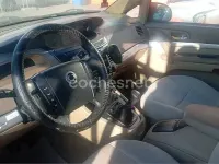 Usado SsangYong Rodius Limited 165 CV (121 kW) 2006 Negro Monovolumen