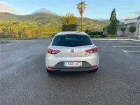 Usado Seat Leon FR 180 CV (132 kW) 2015 Gris / plata Berlina