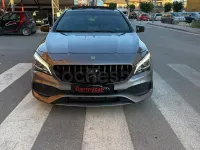 Usado Mercedes CLA200 136 CV (100 kW) 2017 Gris / plata Berlina