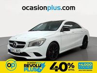 Usado Mercedes CLA200 136 CV (100 kW) 2015 Rojo Berlina