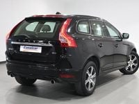 Usado Volvo XC60 Kinetic 136 CV (100 kW) 2015 Negro SUV