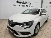 Usado Renault Mégane Business 115 CV (84 kW) 2020 Blanco Berlina
