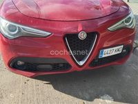 Usado Alfa Romeo Stelvio Super 180 CV (132 kW) 2018 Rojo SUV