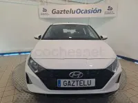 Usado Hyundai i20 100 CV (73 kW) 2021 Blanco Utilitario