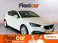 Usado Seat Leon Reference 115 CV (84 kW) 2022 Blanco