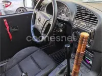 Usado BMW 325 190 CV (139 kW) 1993 Rojo Coupe