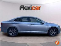 Usado VW Passat Executive 150 CV (110 kW) 2020 Gris Berlina