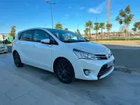 Usado Toyota Verso Advance 112 CV (82 kW) 2015 Blanco Monovolumen