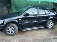 Usado Mercedes ML270 163 CV (119 kW) 2000 Negro SUV