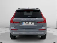 Usado Volvo XC60 Momentum 197 CV (144 kW) 2022 Gris SUV
