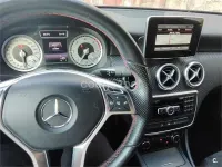 Usado Mercedes A200 AMG line 136 CV (100 kW) 2014 Gris / plata Utilitario