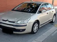 Usado Citroën C4 Exclusive 110 CV (80 kW) 2005 Beige Berlina