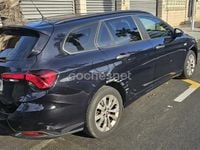 Usado Fiat Tipo Lounge 120 HP (88 kW) 2018 Preto Sedan