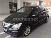 Usado Mercedes B180 109 CV (80 kW) 2007 Negro Monovolumen