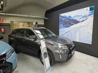 Nuevo Suzuki Vitara 116 CV (85 kW) 2025 Gris / plata SUV