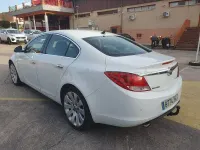 Usado Opel Insignia Sport 220 CV (161 kW) 2011 Blanco Berlina