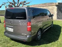 Usado Peugeot Traveller Business-Line 115 CV (84 kW) 2017 Gris / plata Monovolumen