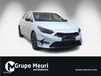 Usado Kia Ceed Style 100 CV (73 kW) 2025 Blanco Utilitario