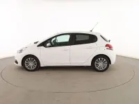 Usado Peugeot 208 Style 100 CV (73 kW) 2018 Blanco Utilitario