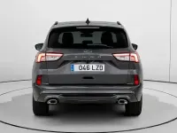 Usado Ford Kuga ST-Line 150 CV (110 kW) 2022 Gris / plata SUV