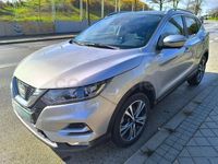 Usado Nissan Qashqai Tekna 116 CV (85 kW) 2018 Gris SUV