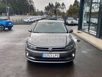Usado VW Polo Advance 95 CV (69 kW) 2021 Gris / plata Berlina