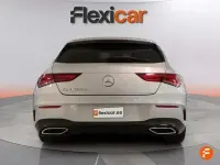 Usado Mercedes CLA180 Shooting Brake 116 CV (85 kW) 2021 Gris Familiar