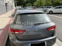 Usado Seat Leon ST Style 105 CV (77 kW) 2015 Gris / plata Familiar