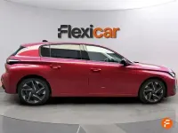 Usado Peugeot 308 Allure 130 CV (95 kW) 2023 Rojo