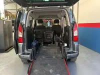 Usado Peugeot TePee 99 CV (72 kW) 2017 Gris Van