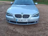 Usado BMW 530 218 CV (160 kW) 2006 Gris / plata Berlina
