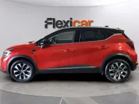 Usado Renault Captur Techno 91 CV (66 kW) 2024 Rojo SUV