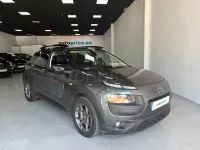 Usado Citroën C4 Cactus Live 100 CV (73 kW) 2015 Gris / plata Utilitario