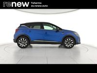 Usado Renault Captur Techno 90 CV (66 kW) 2023 Azul + techo negro SUV