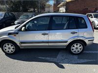 Usado Ford Fusion Trend 80 CV (58 kW) 2007 Gris / plata Utilitario