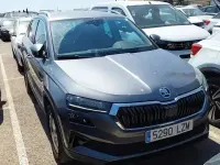 Usado Skoda Karoq Ambition 116 CV (85 kW) 2022 Gris SUV