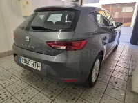Usado Seat Leon I-Tech 150 CV (110 kW) 2013 Gris / plata Berlina