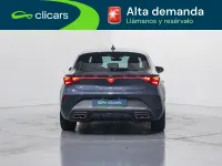 Usado Cupra Leon 204 CV (150 kW) 2025 Gris / plata Berlina