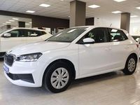 Usado Skoda Fabia Ambition 95 CV (69 kW) 2022 Blanco Utilitario
