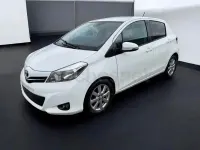 Käytetty Toyota Yaris Active 90 HP (66 kW) 2015 Valkoinen Viistoperä