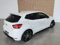 Usado Seat Ibiza FR 115 CV (84 kW) 2018 Blanco Utilitario