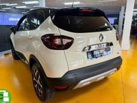 Usado Renault Captur Zen 90 CV (66 kW) 2017 Beige SUV