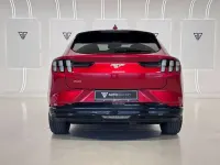 Usado Ford Mustang Mach-E Premium 197 kW (269 CV) 2023 Rojo SUV
