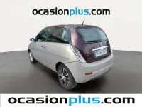 Usado Lancia Ypsilon 90 CV (66 kW) 2008 Gris Utilitario