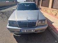 Usado Mercedes C250 Elegance 150 CV (110 kW) 1997 Gris / plata Berlina