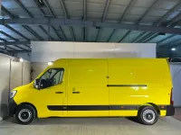 Usado Renault Master 135 CV (99 kW) 2019 Amarillo Berlina