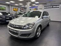 Usado Opel Astra Cosmo 100 CV (73 kW) 2007 Gris / plata Berlina
