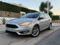 Usado Ford Focus ST-Line 125 CV (91 kW) 2018 Gris / plata Familiar